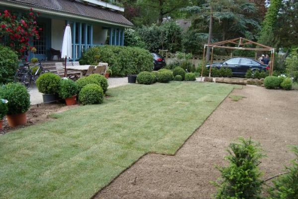 Installation gazon de placage